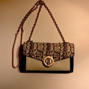 Cole Haan Turnlock Snakeskin-Embossed Leather Crossbody Phone Case GUC